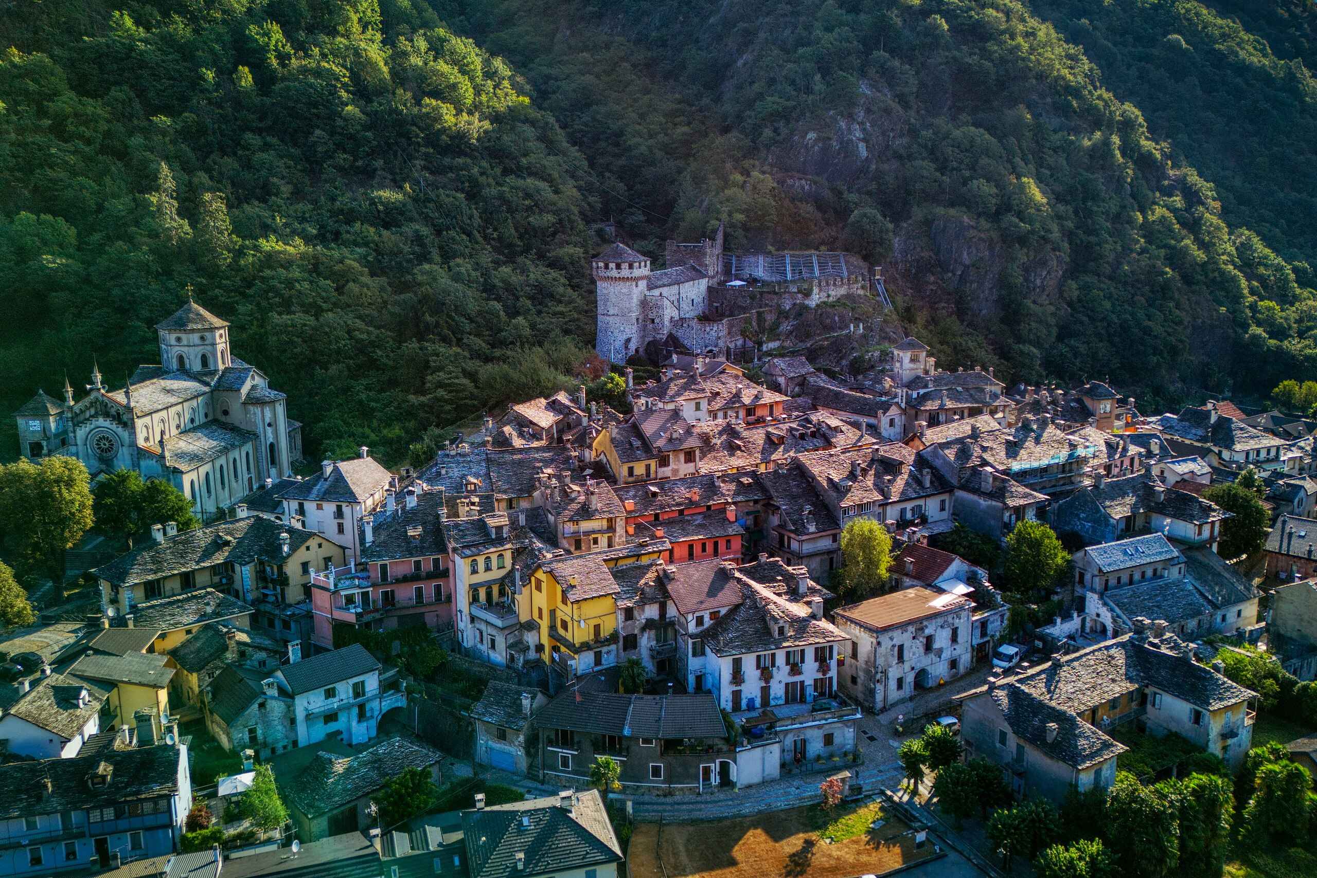 Val d'Ossola: guida a cosa vedere e fare per le vacanze